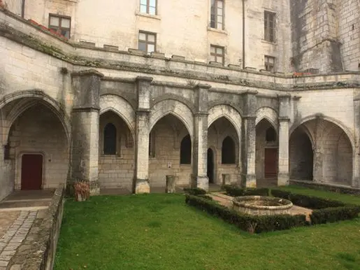 cloitre de l'abbaye
