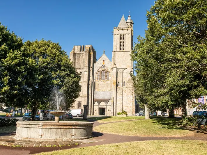© S. BOURCIER - Cathédrale de Dol