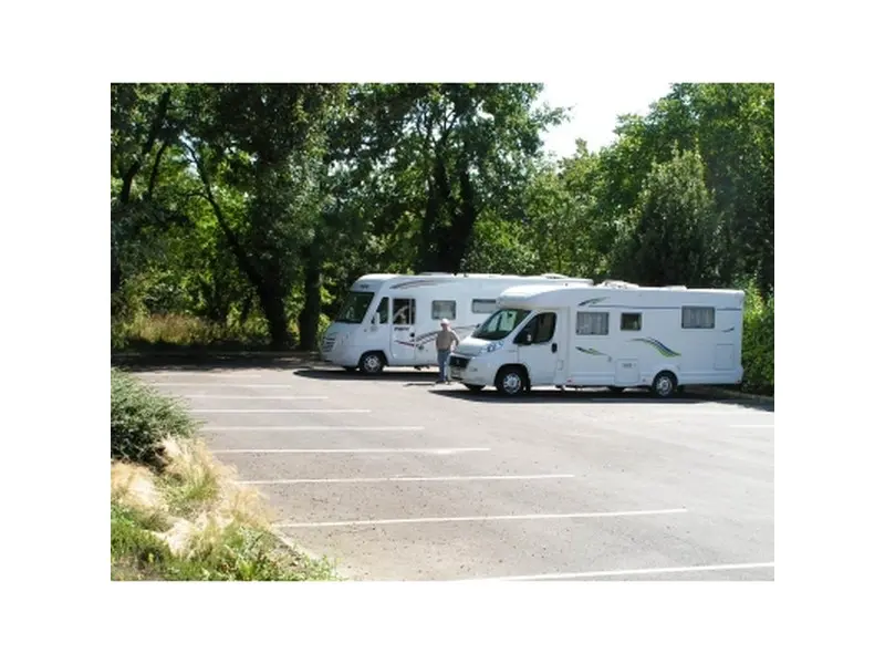 u070811_20110817190112_902_vig_400_400