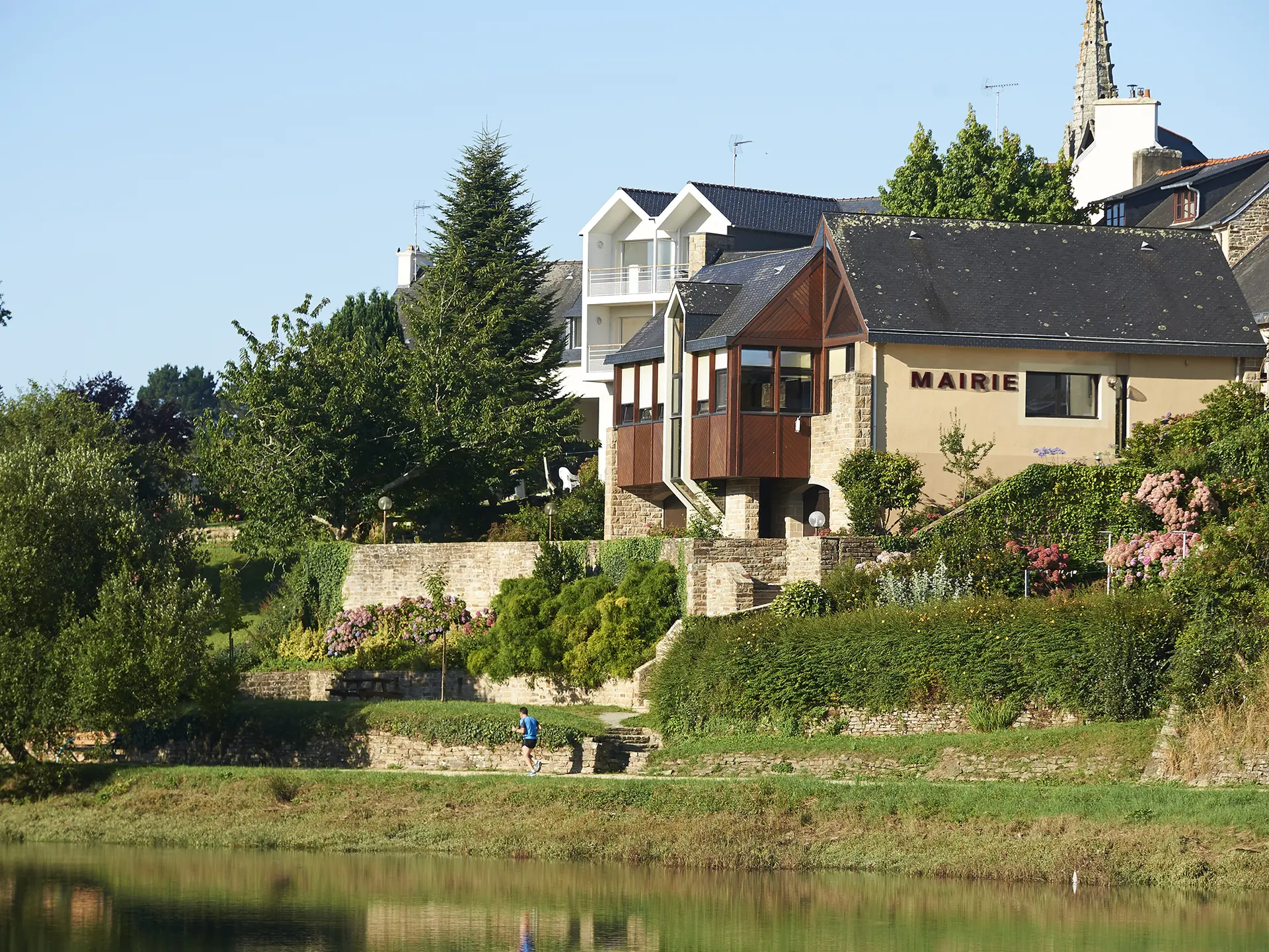 ANSE-DE-LA-FORET-MAIRIE-