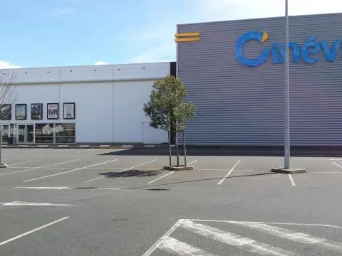 Cinéma - Loisirs - Concarneau - Finistère - Bretagne - Cinéville - 1