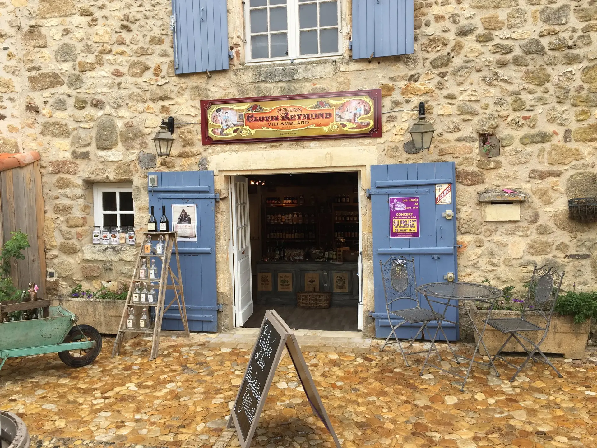 Distillerie Clovis Reymond