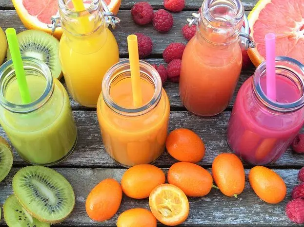 FRUITDOM-smoothies-2253423-1280