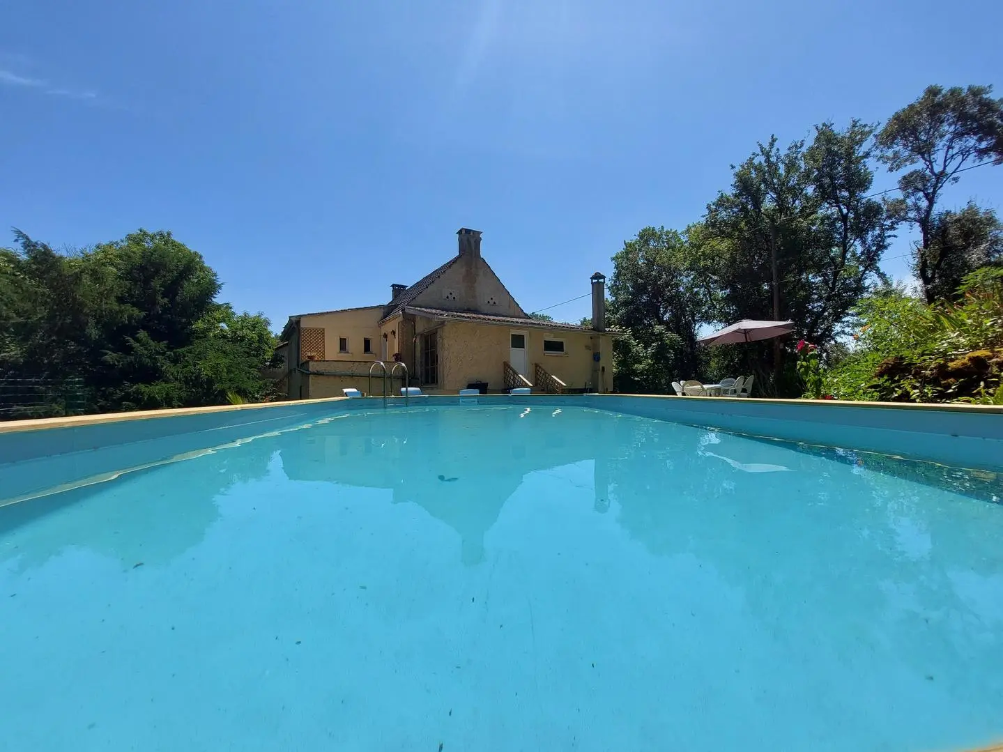 LA FERME AUX HIBISCUS