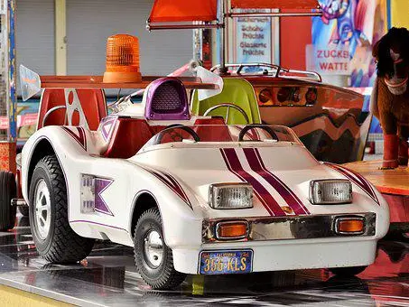 carousel-3321539__340