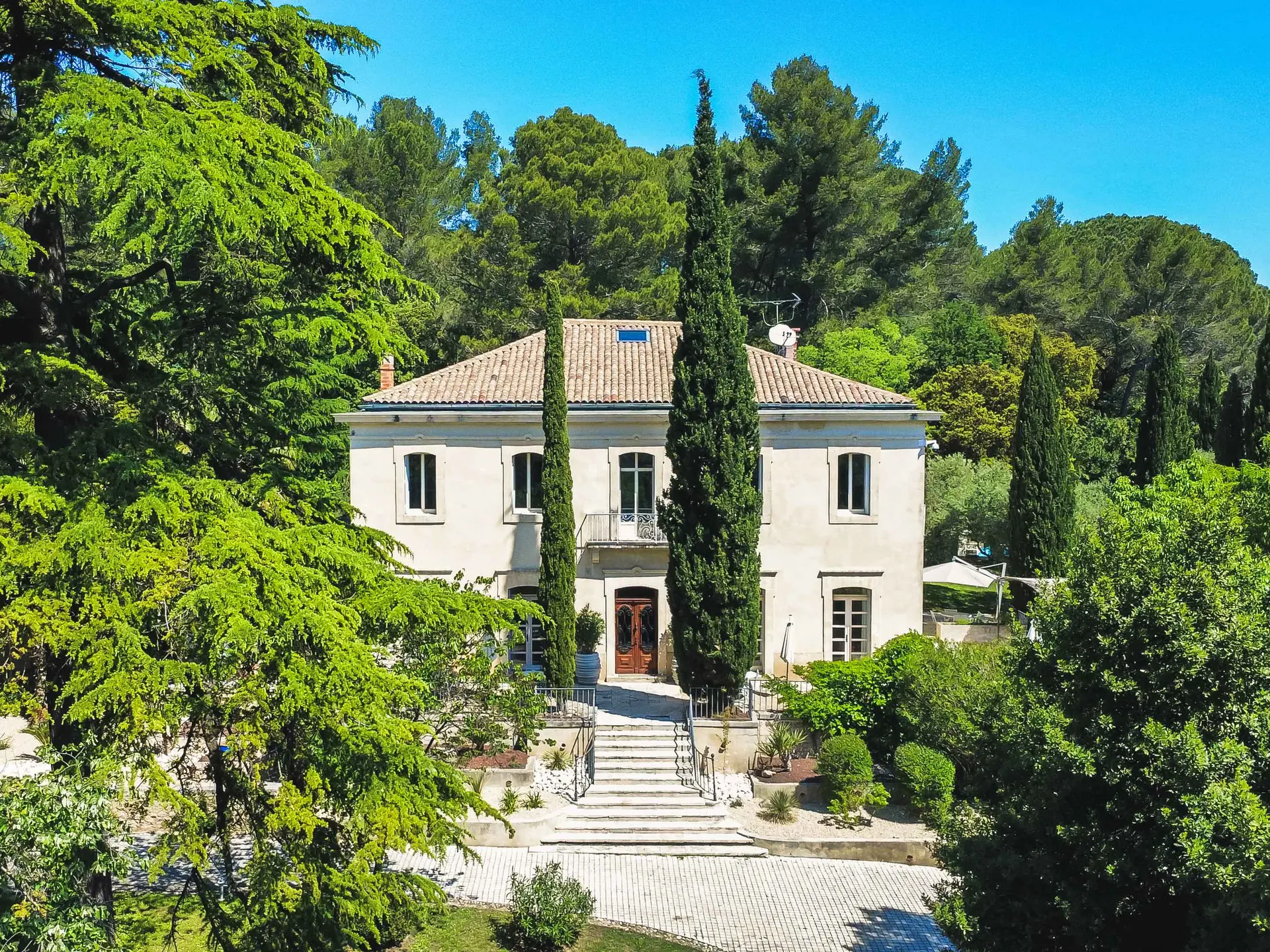 La Bastide Castella • Vue Globale