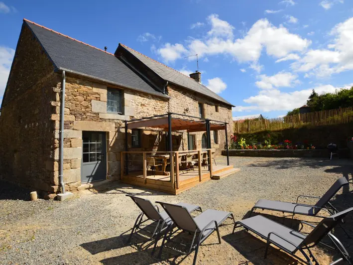 Gîte Le Camélia à Val-Couesnon