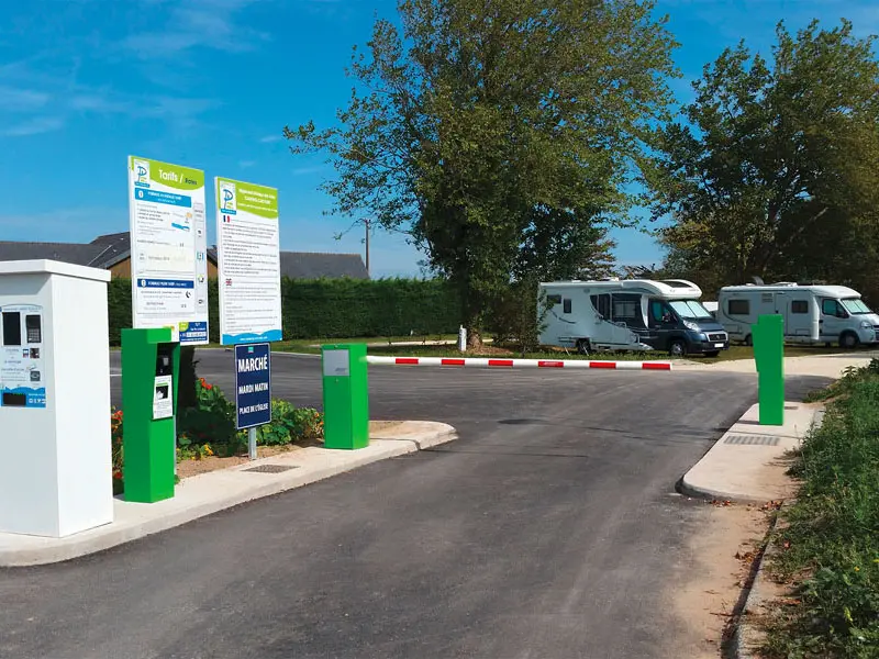 Camping-car park Le Vivier-sur-Mer