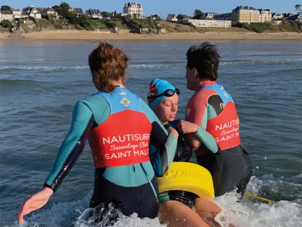 Nautisurf St-Malo - Ecole de Sauvetage (Sauvetage Sportif)