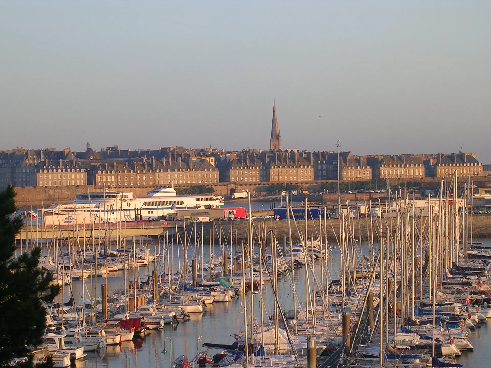 Emeraude Guides Visites guidées Saint-Malo