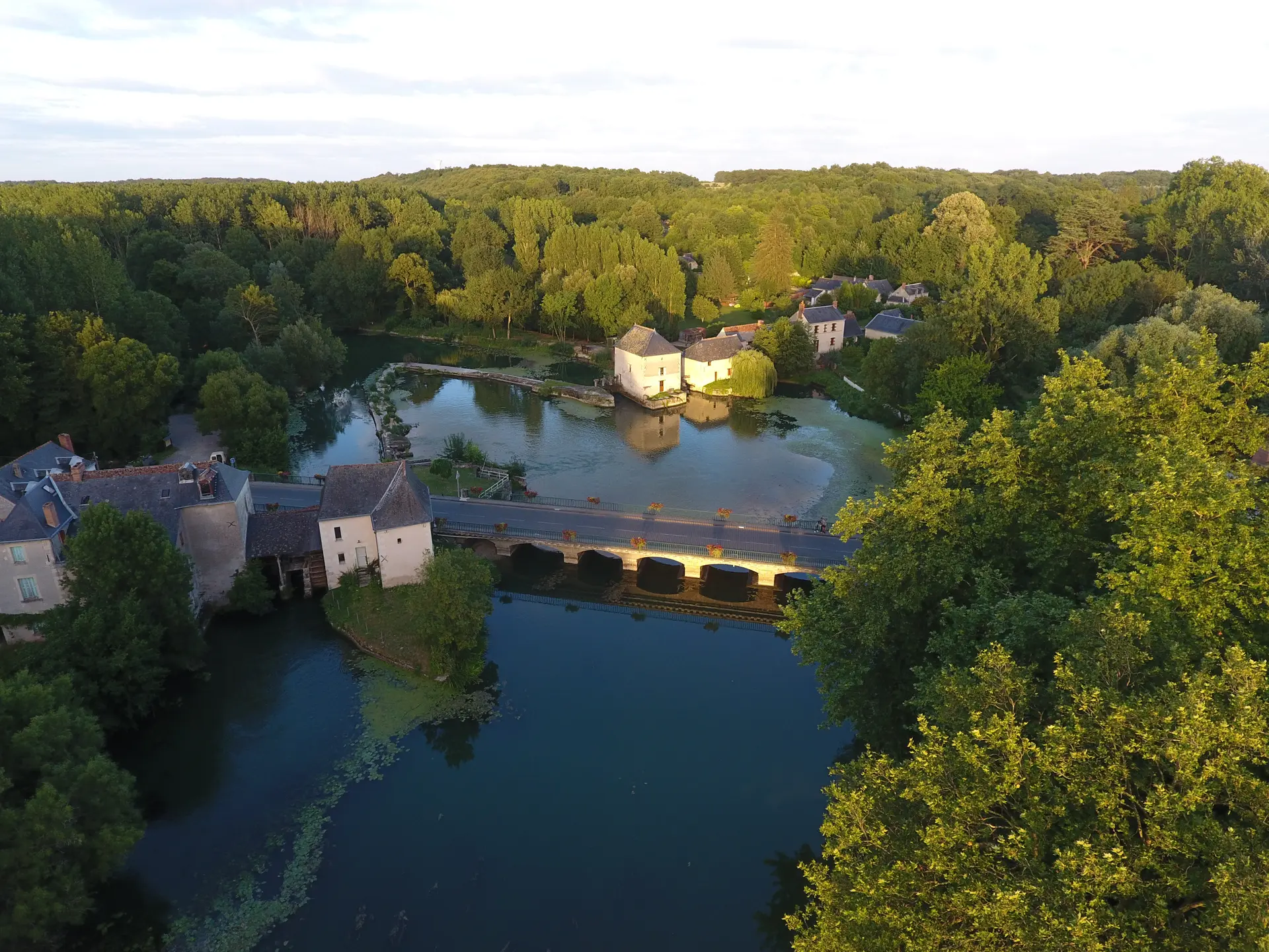 Pont-de-Ruan - Moulin vue de haut 2 ©Cédric Gersant (5)