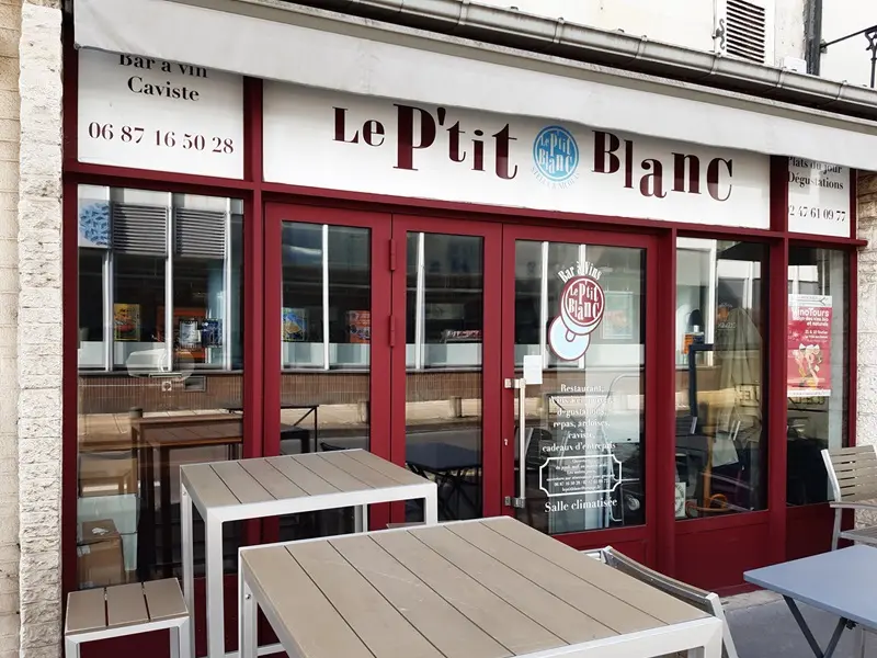 Le P'tit Blanc - Bar à vin et caviste à Tours