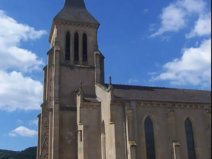 Église néo-gothique Saint-Martin, Marmagne