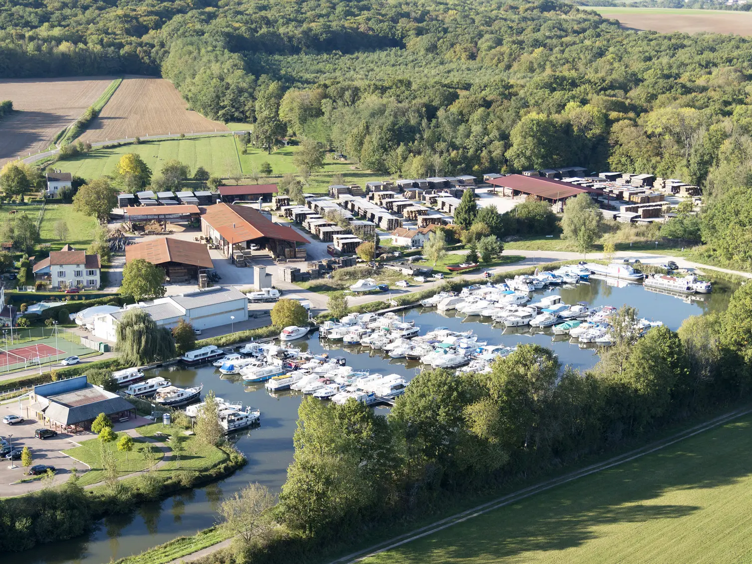 Saône Plaisance - Port de Savoyeux