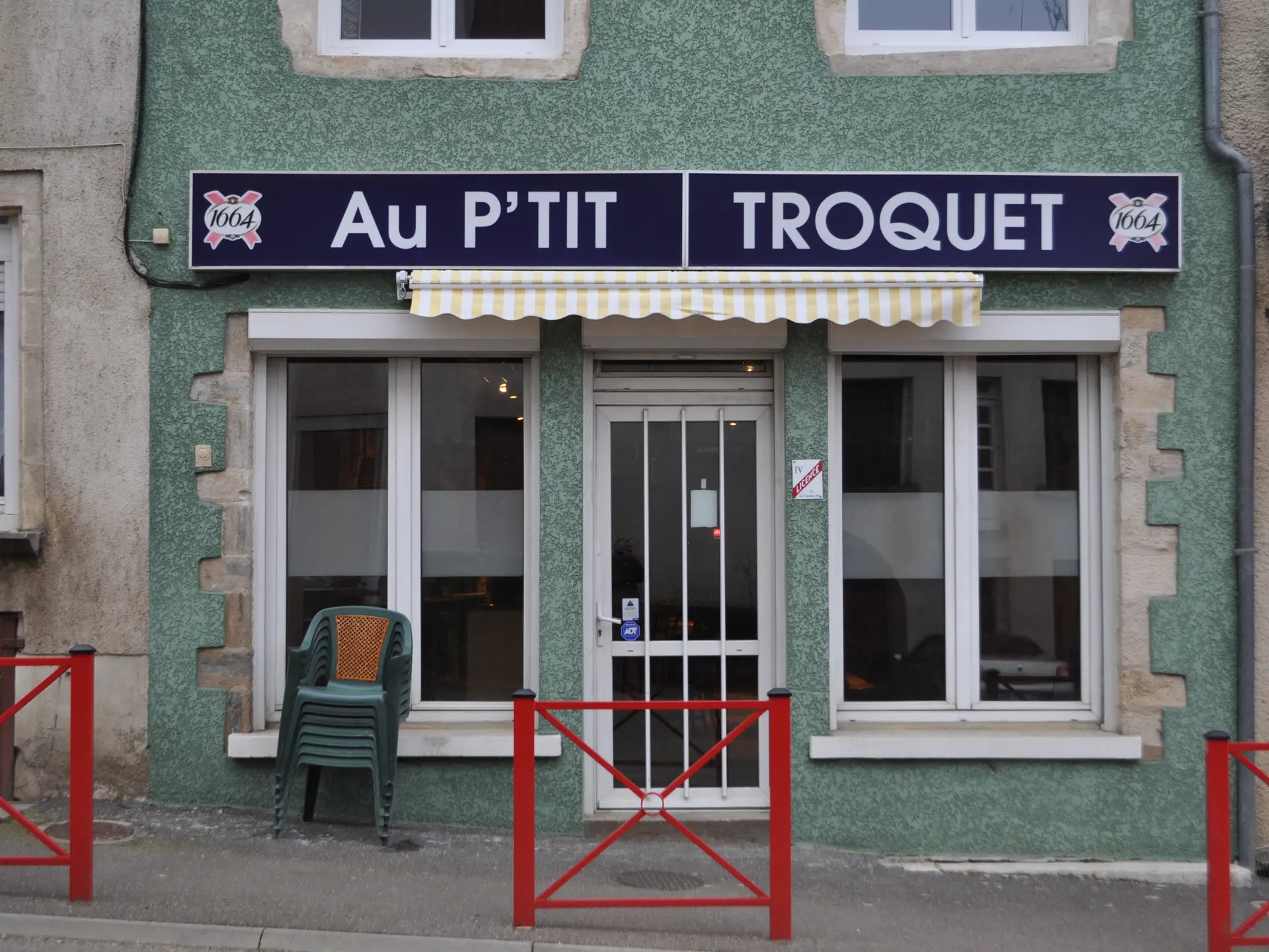 AU P'TIT TROQUET_1