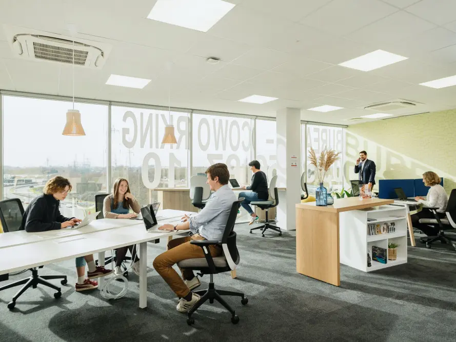 MCQ-espace de coworking proche lille (2)