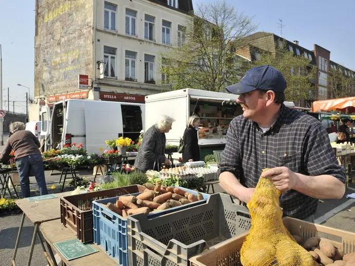 Marche-de-Fives_Eric Pollet_top