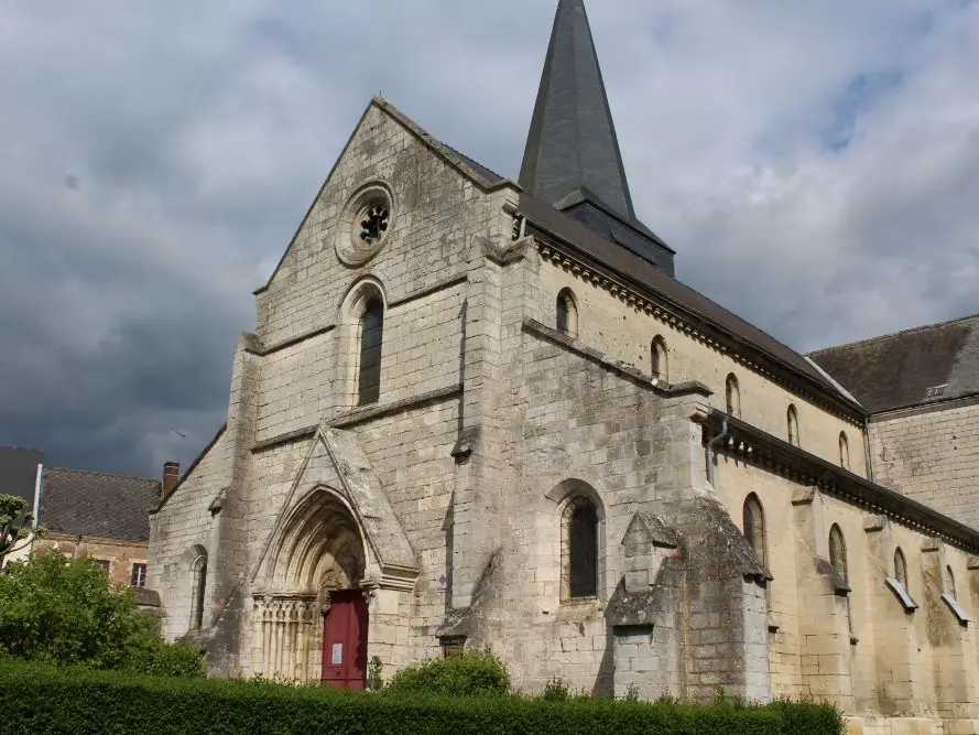Aubenton < Thiérache < Aisne