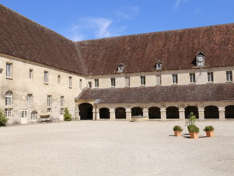 Abbaye du Moncel 2_72743762