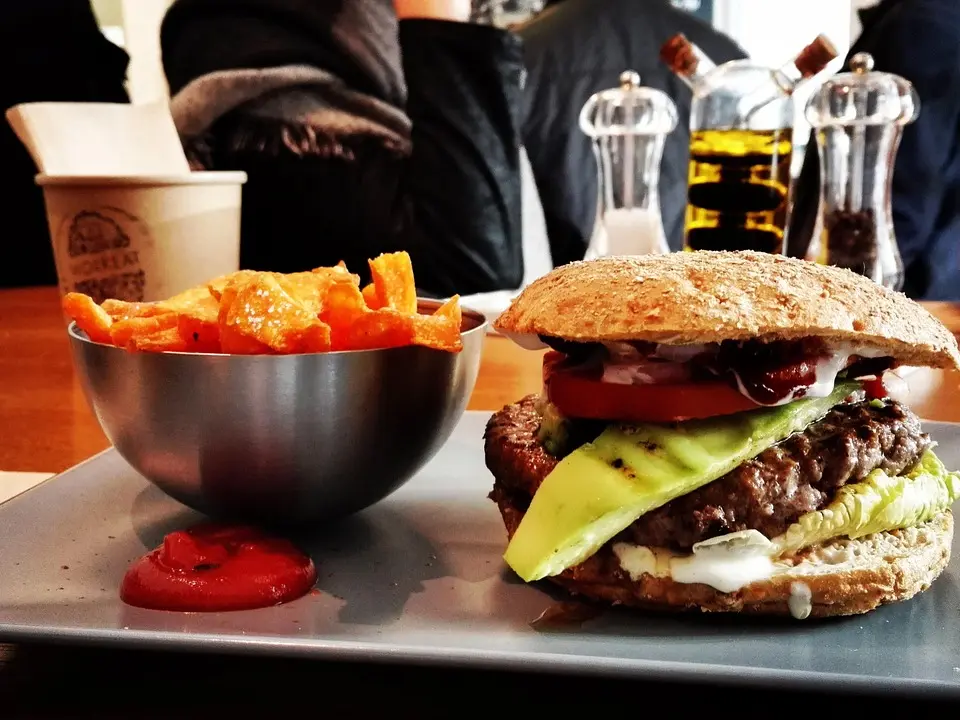 Burger_Pixabay