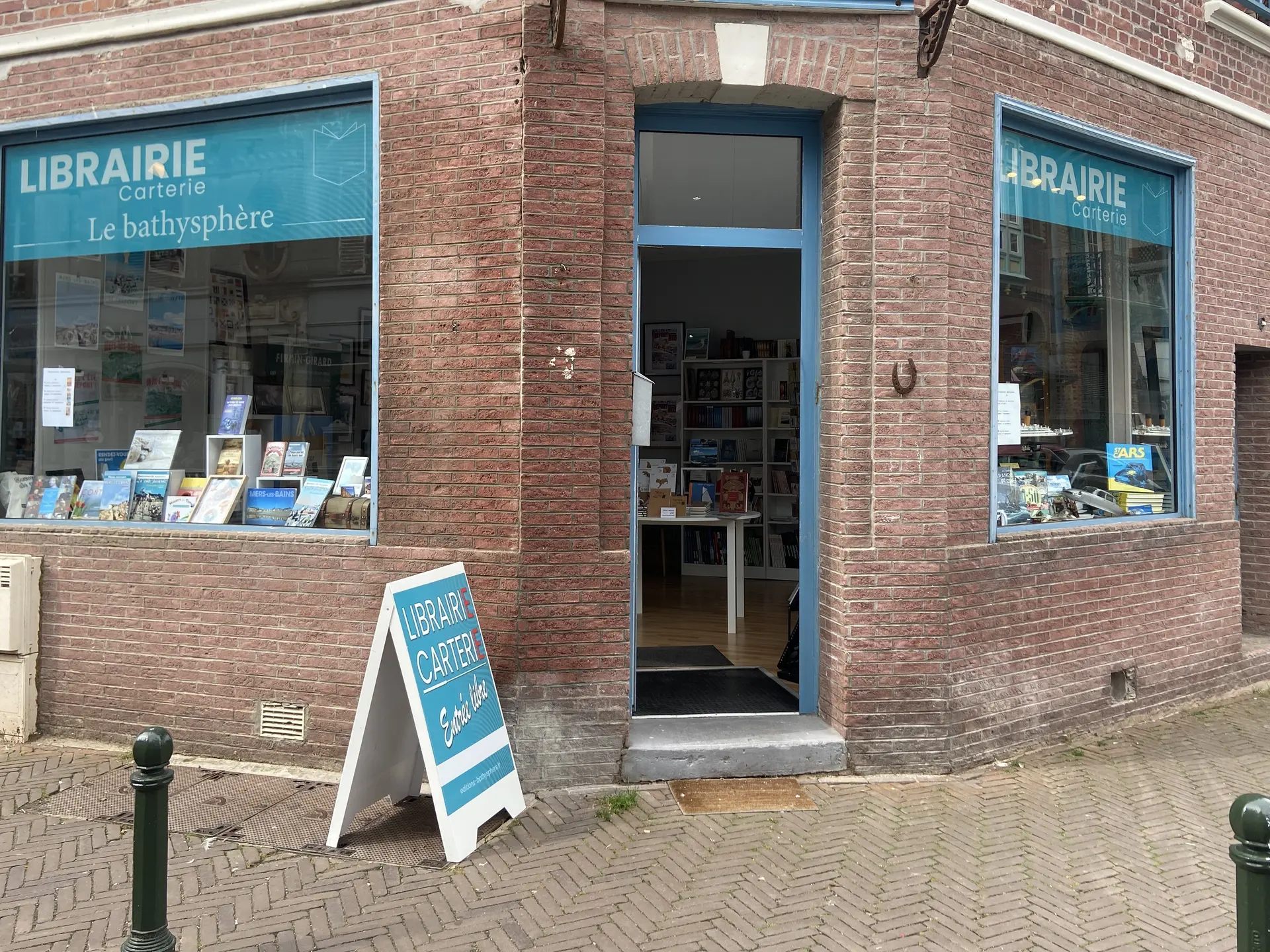 Librairie le Bathysphère (2)