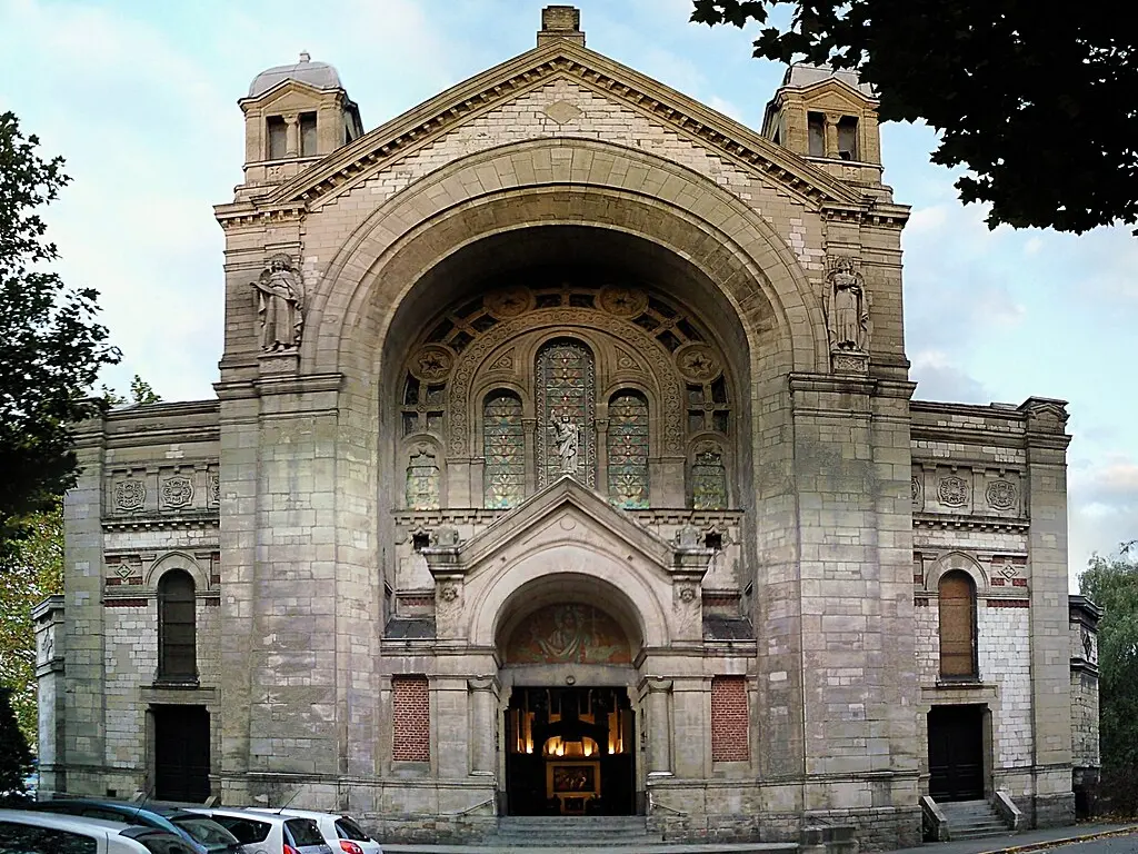 EGLISE SAINT SAUVEUR