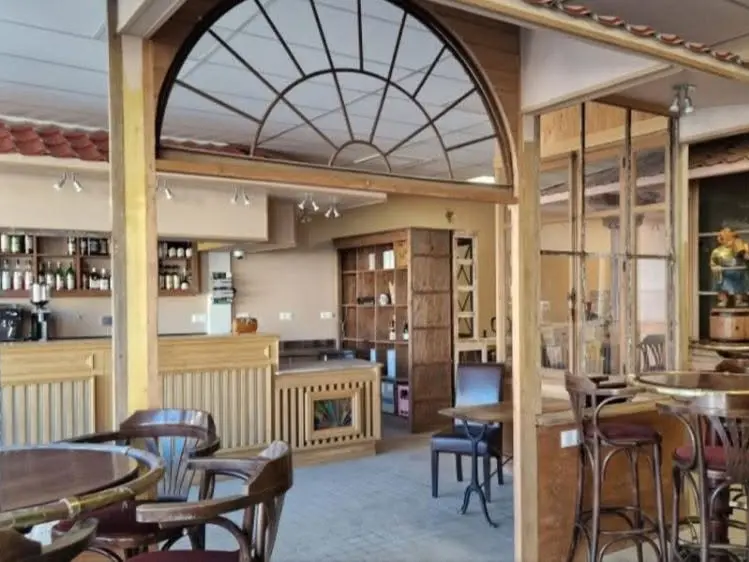 bar t'm Brasserie