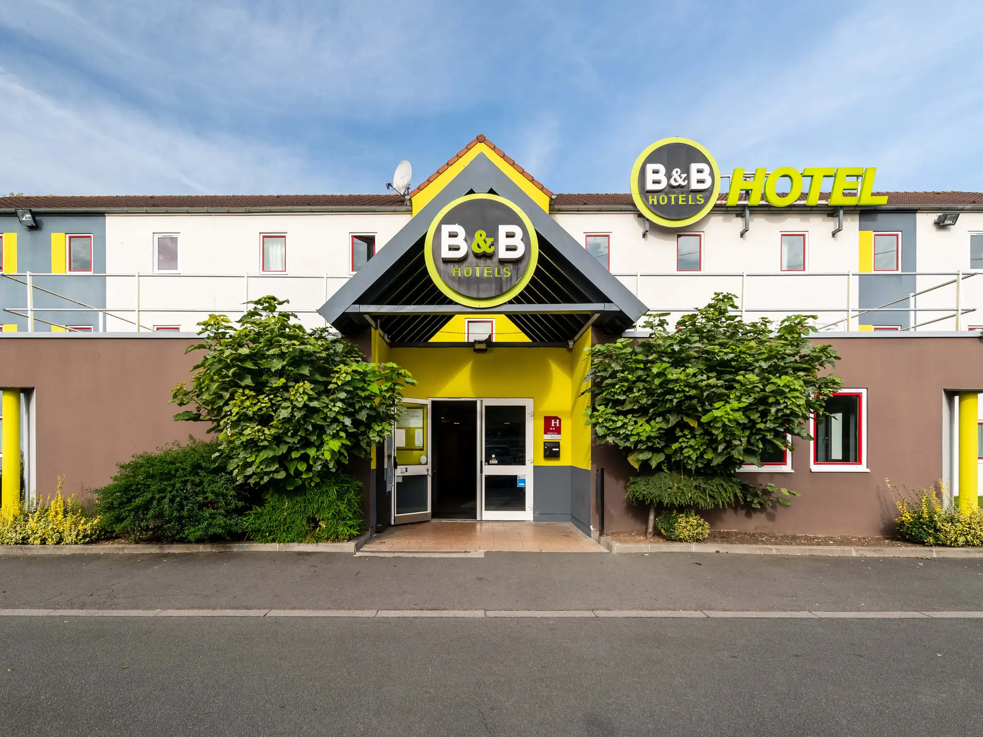 B&B LILLE LEZENNES STADE PIERRE MAUROY - Façade
