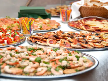 istockphoto-154925517-170667a_1
