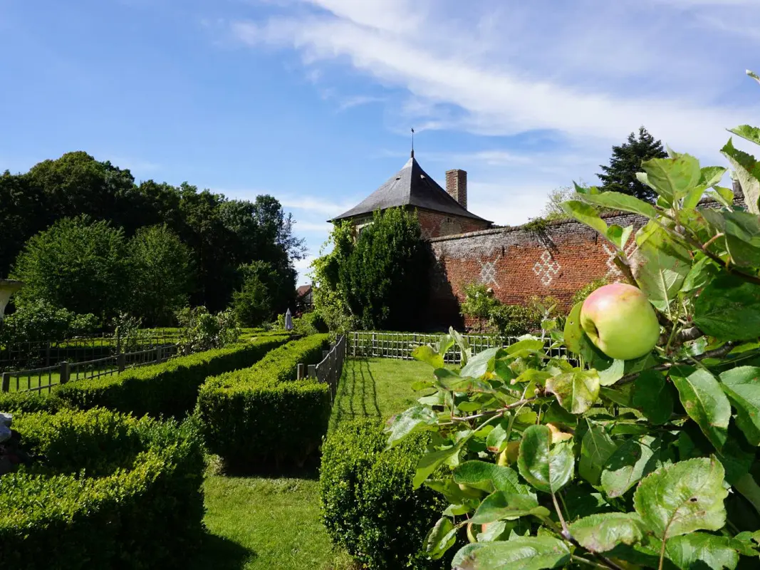 jardin du chateau d esquelbecq
