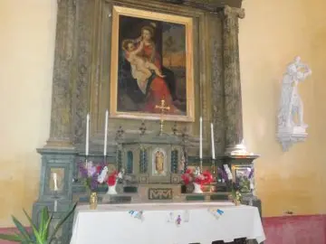Retable de l'église de Pouilly