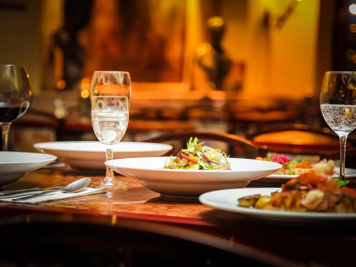 restaurantanticaroma-abendbrot-939435_1280