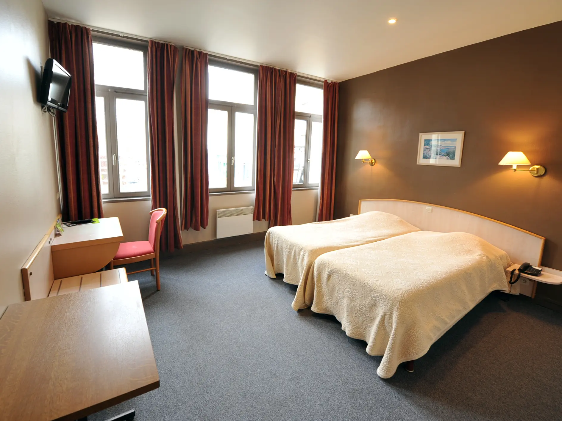 st omer hotel les frangins 003 © 2012-Photo Carl-Office de Tourisme de la Région
