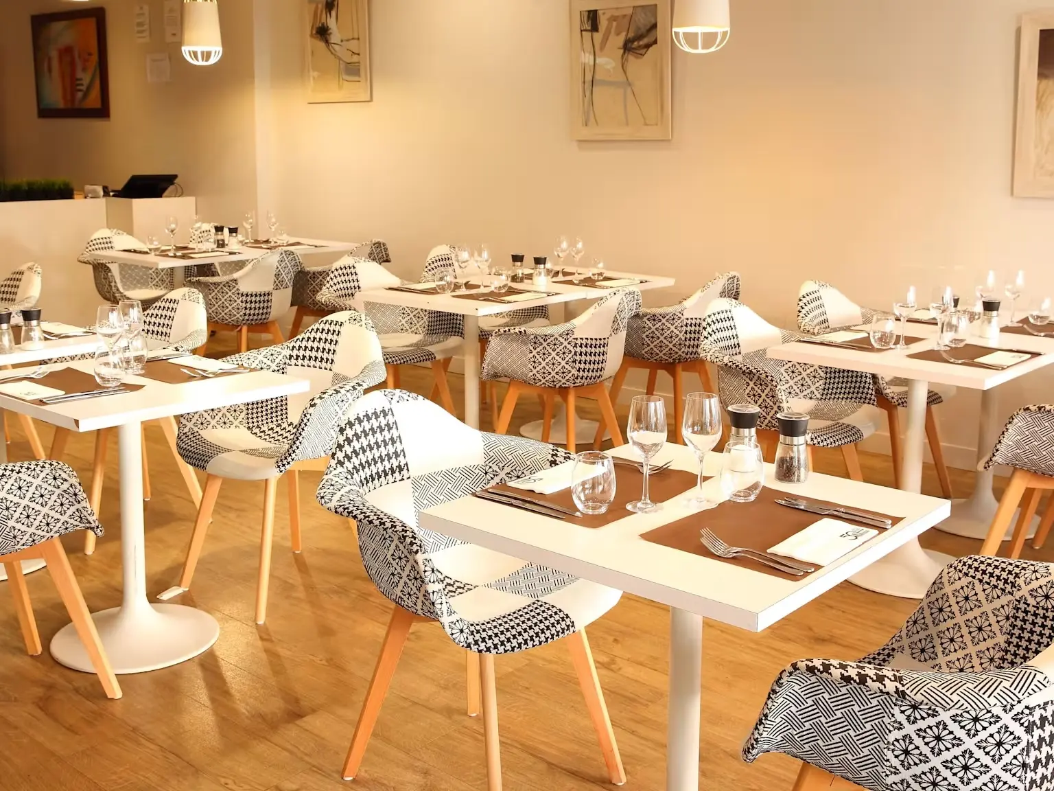 salle-bistrot-le-touquets