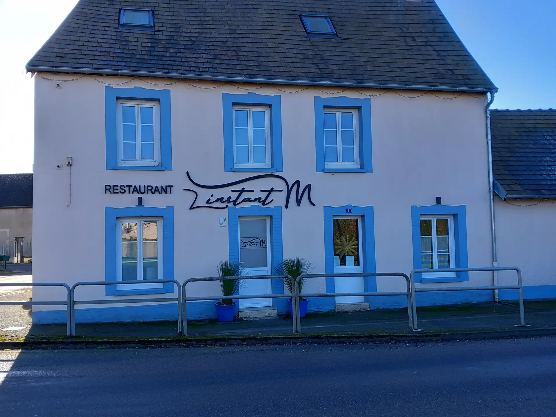Façade