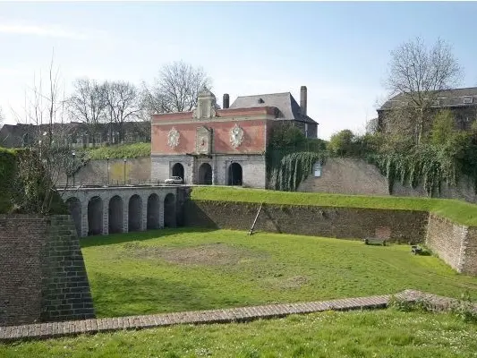 PORTE DE GAND