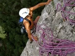 Grande voie escalade dans les gorges du Tarn