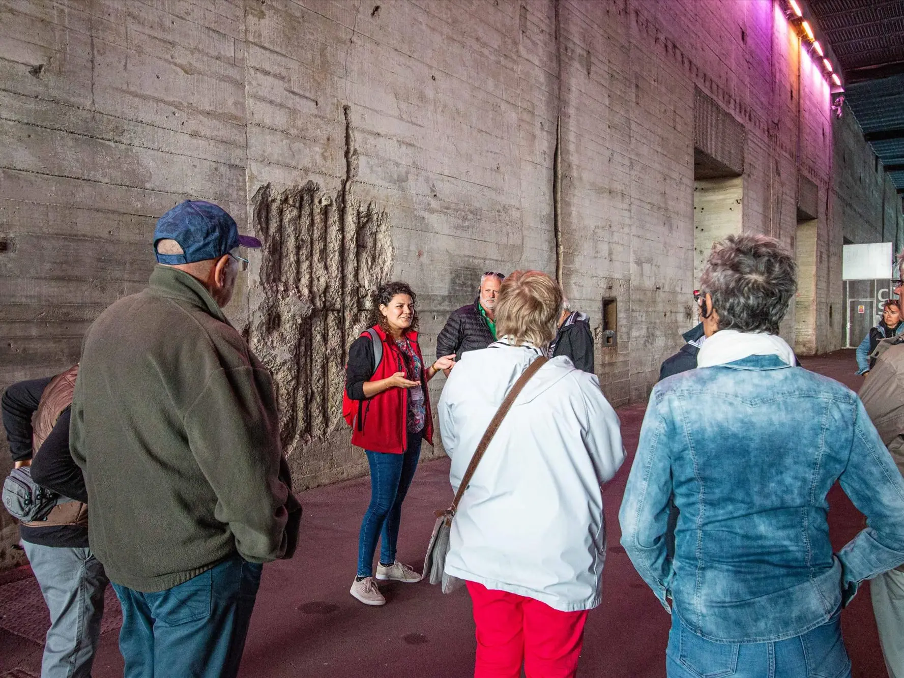 Visite guidée de la base sous-marine