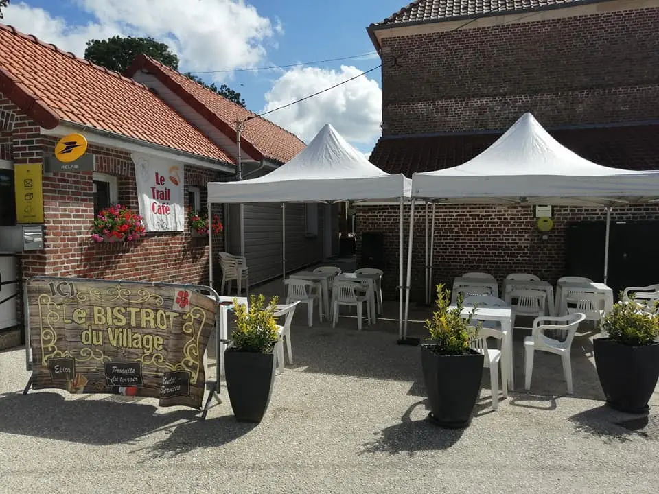 Extérieur du Trail Café à Seninghem