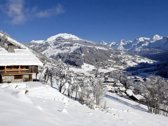 Le Grand-Bornand Village l'hiver