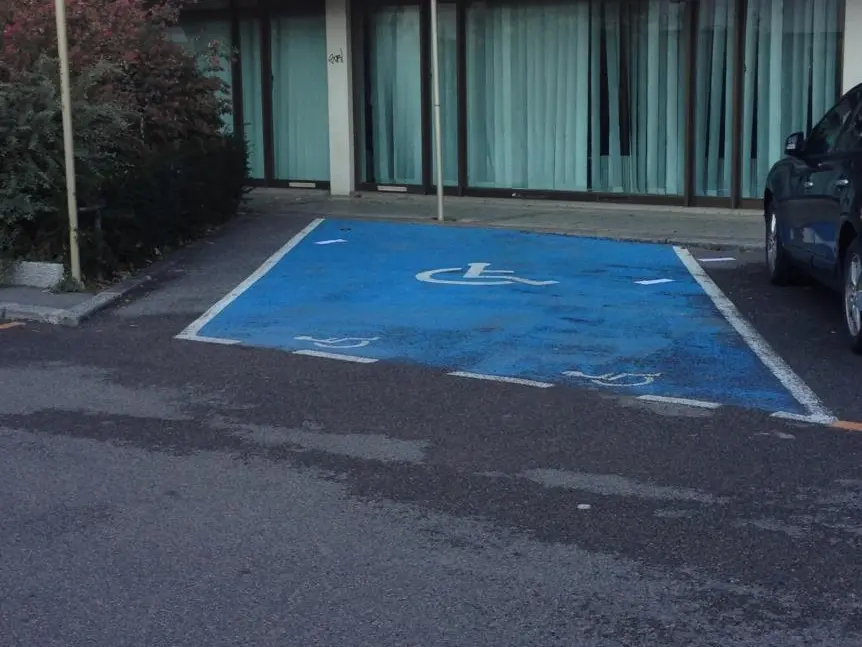 Photo parking avenue Saint François de Sales