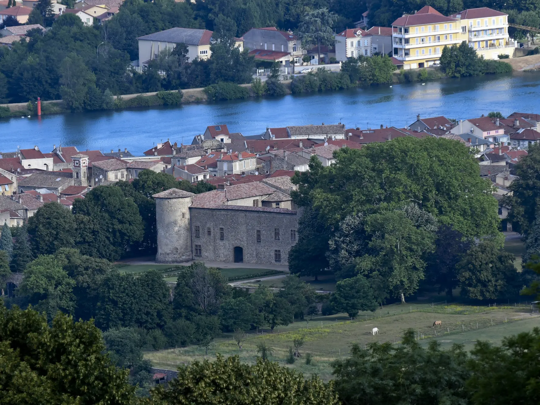 La boucle de Diane_Saint-Vallier