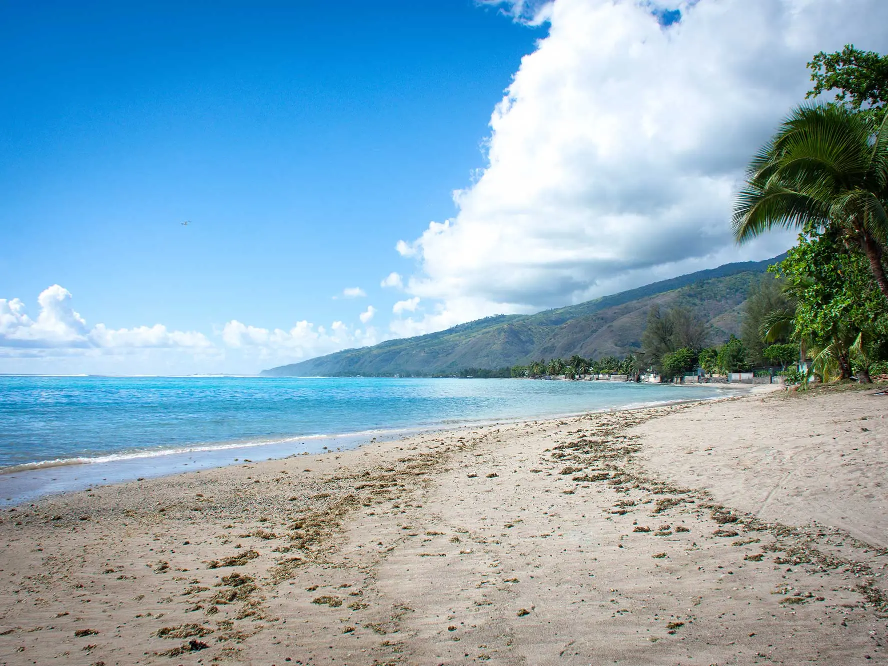 Plage Rohotu Horizontal 1