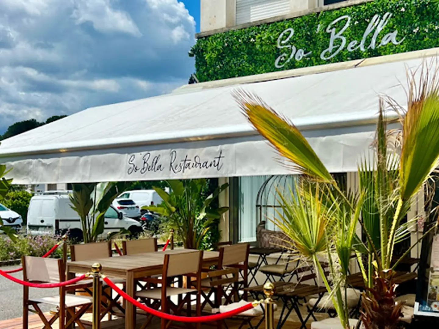 Terrasse du restaurant So'Bella à Mougins