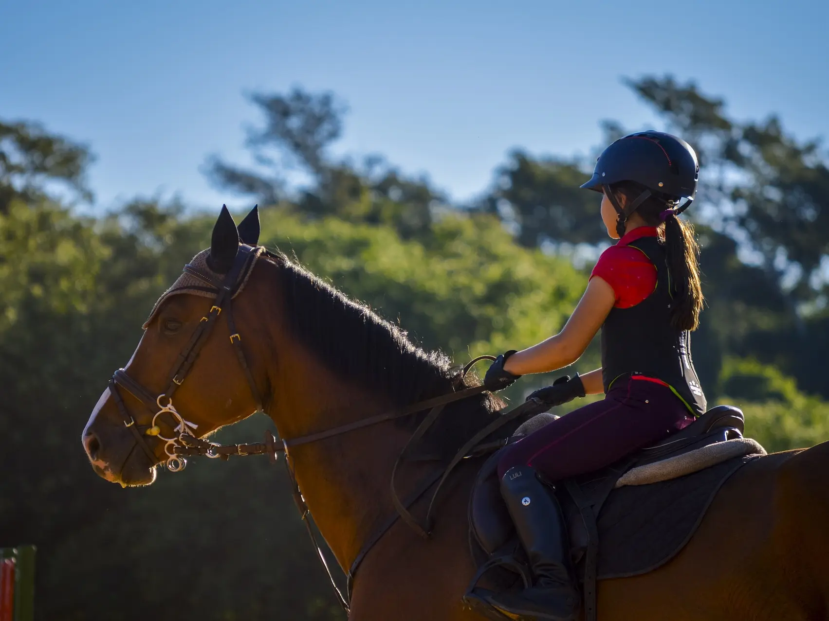 Fille à cheval