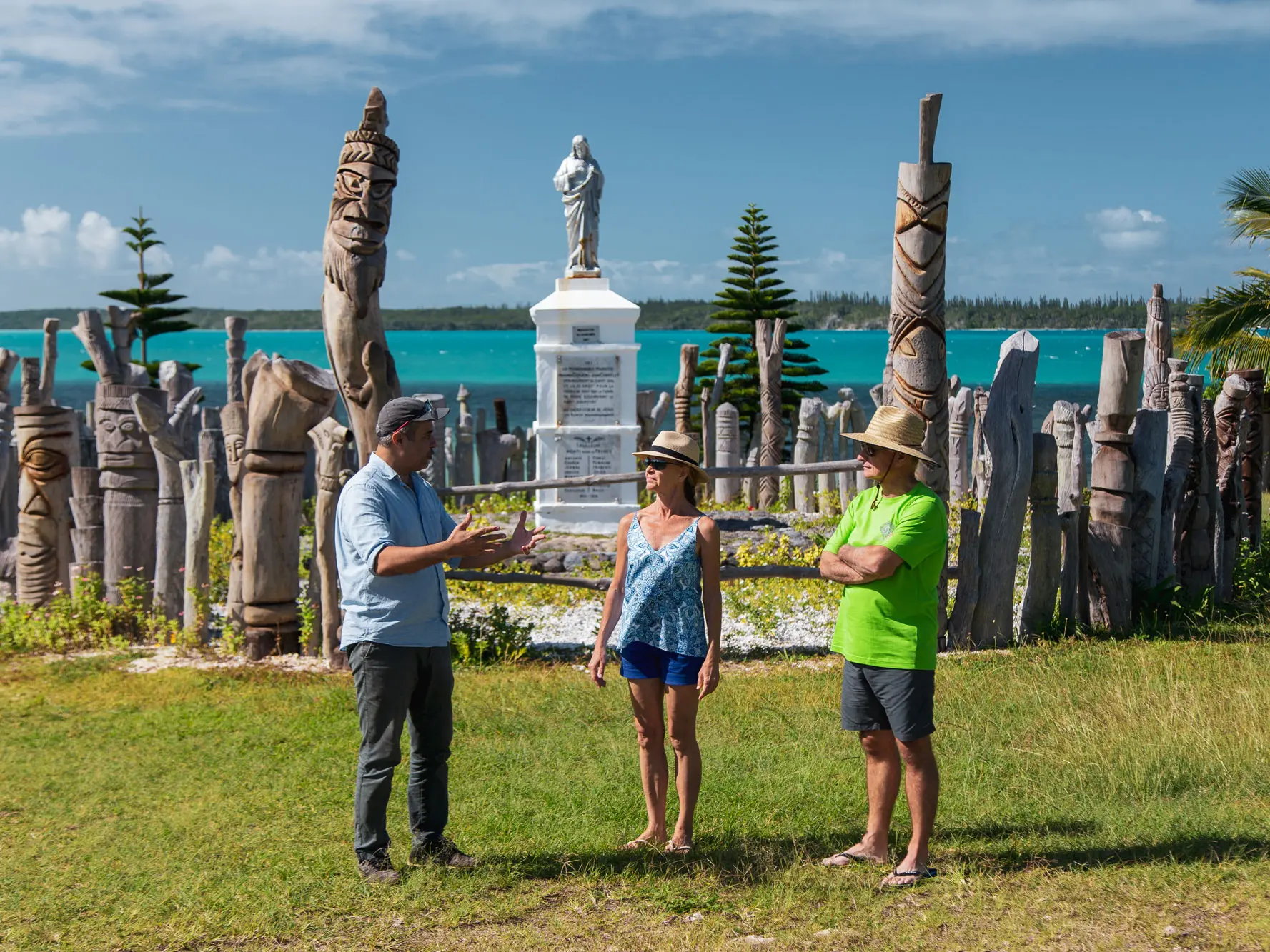 Guided tour of the Isle of Pines - Kunie Island