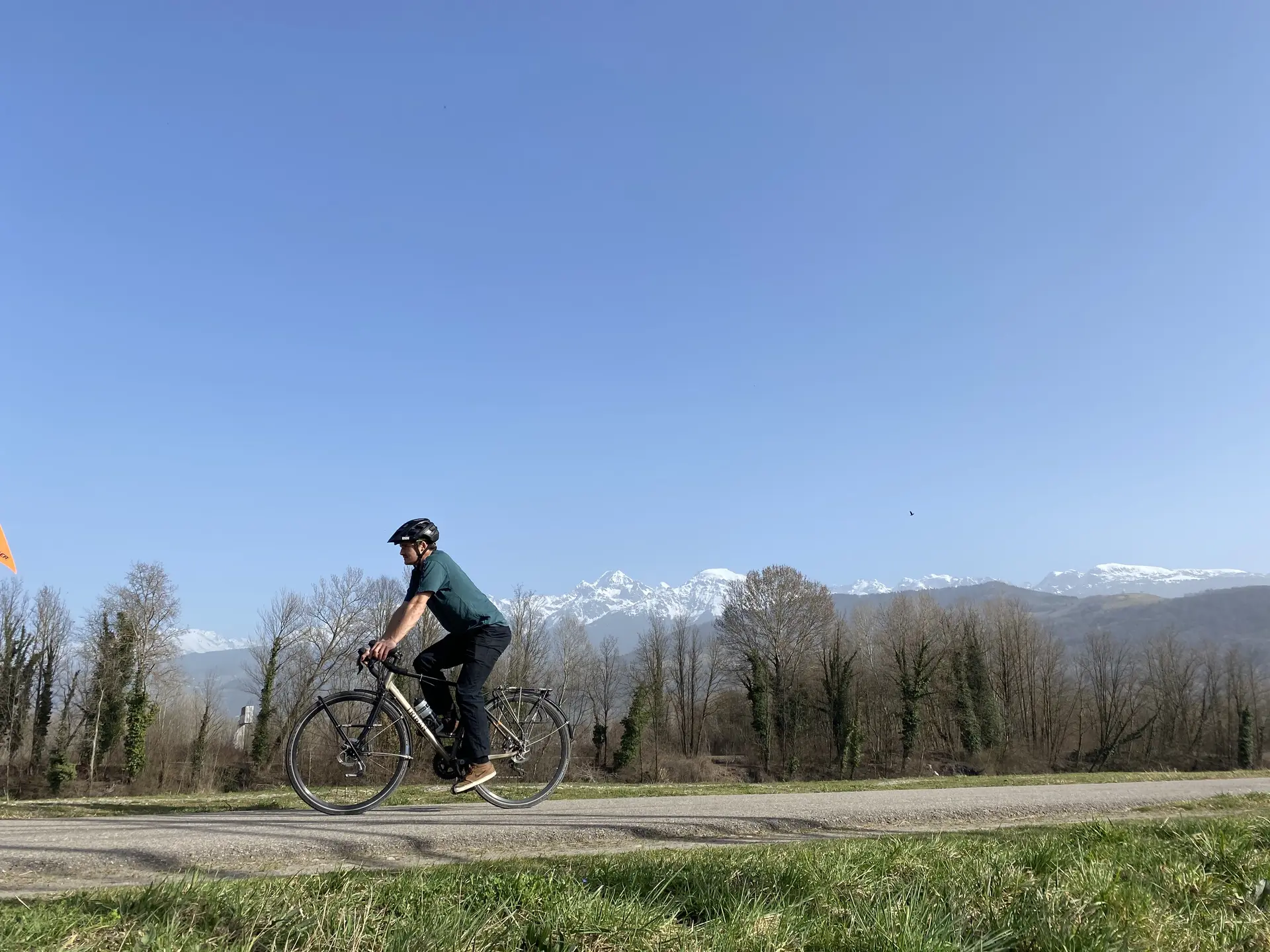 via Canal de Chantourne