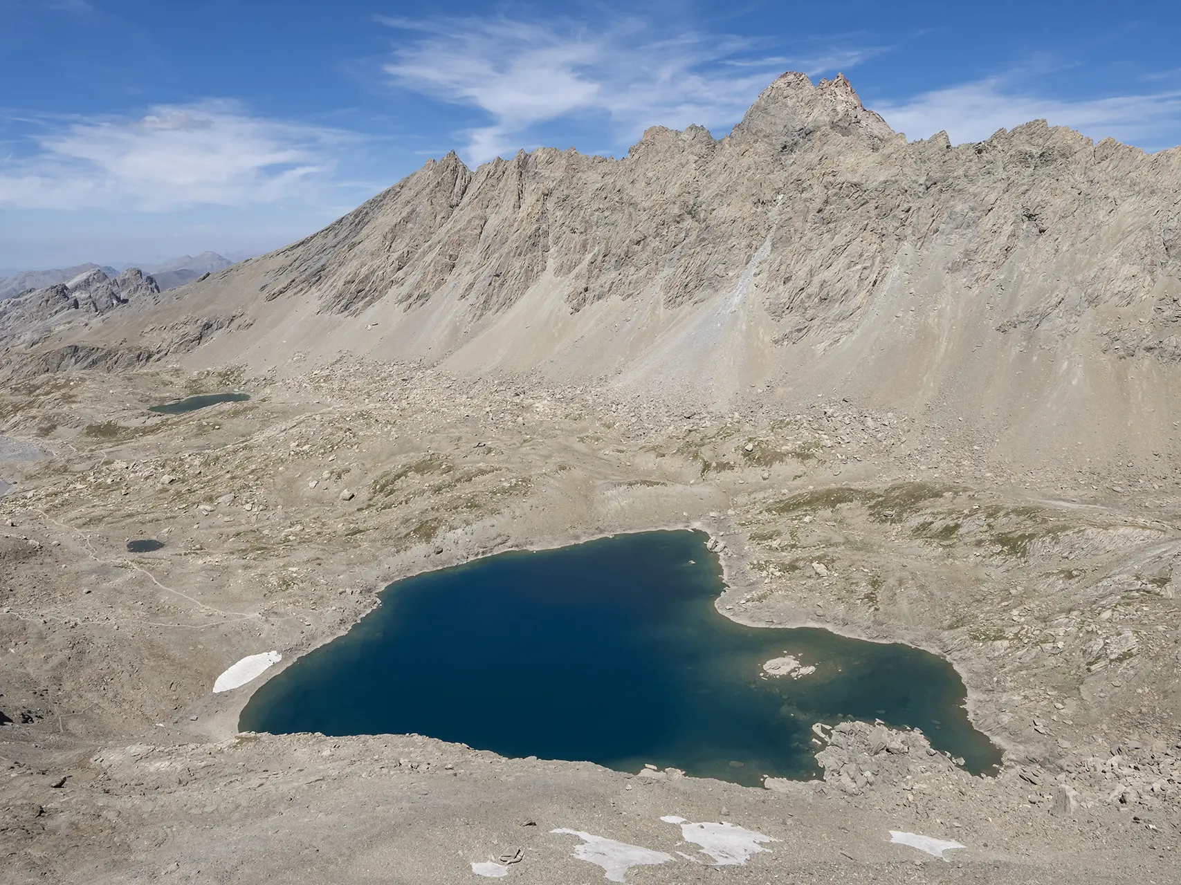 Lac des neuf couleurs
