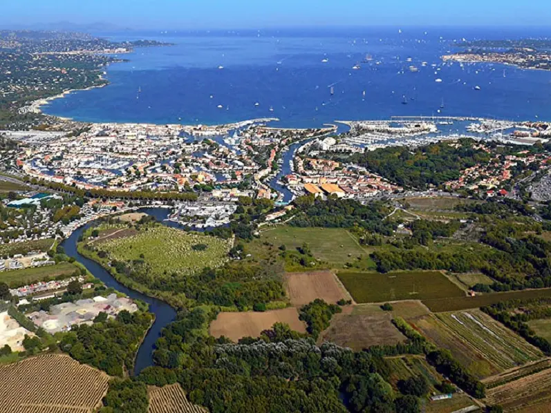 Vue de Grimaud