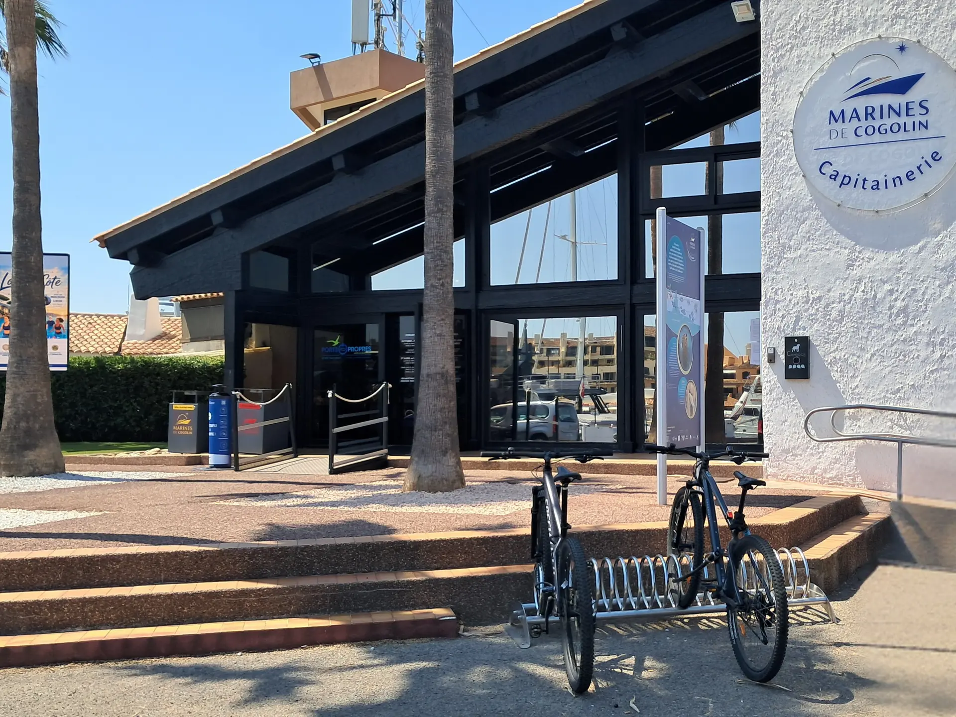 Parking à vélo – Capitainerie des Marines_Cogolin